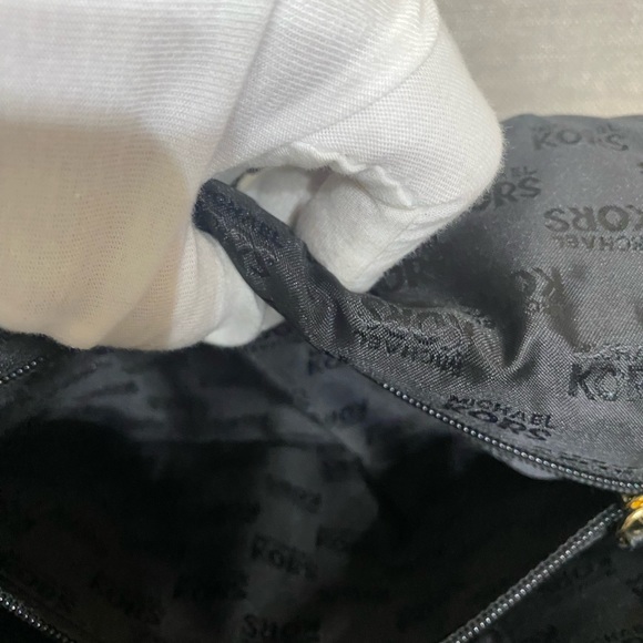 Michael Kors Clutch/Handbag - Picture 2 of 13